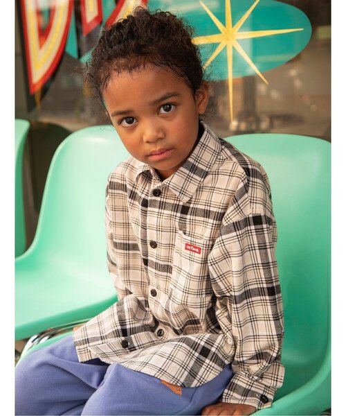 BREEZE（ブリーズ）の「【ジュニア対応】B NEWJACK チェックシャツ（シャツ/ブラウス・キッズ・ブルー/ブラック/イエロー/レッド・90/100/110/120/130/140/150）」の7枚目の写真