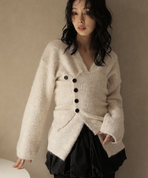 Ulysses（ユリシス）の「【2set】ニットボタンビスチェ＆カーディガンセット（カーディガン/ボレロ・レディース・ベージュ/グレー・F）」の6枚目の写真