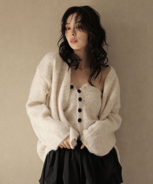 Ulysses（ユリシス）の「【2set】ニットボタンビスチェ＆カーディガンセット（カーディガン/ボレロ・レディース・ベージュ/グレー・F）」の7枚目の写真