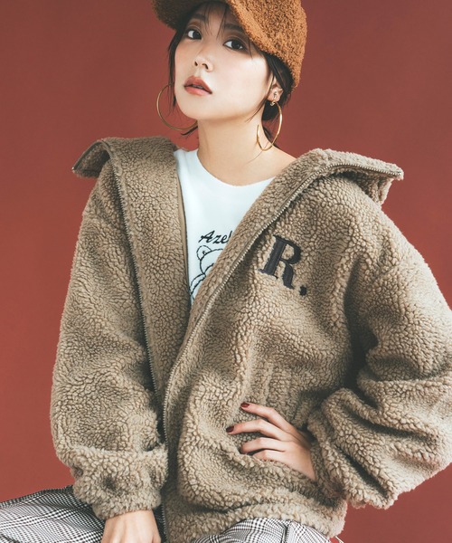 REDYAZEL（レディアゼル）の「AZELCLUBボアパーカー（その他アウター・レディース・オフホワイト/ブラック/ブラウン・FREE）」の4枚目の写真