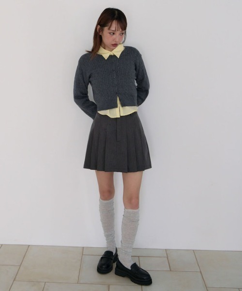 archives(アルシーヴ)の「サイドプリーツミニスカート(スカート・レディース・ブラック/グレー/ブラウン・MEDIUM)」の11枚目の写真