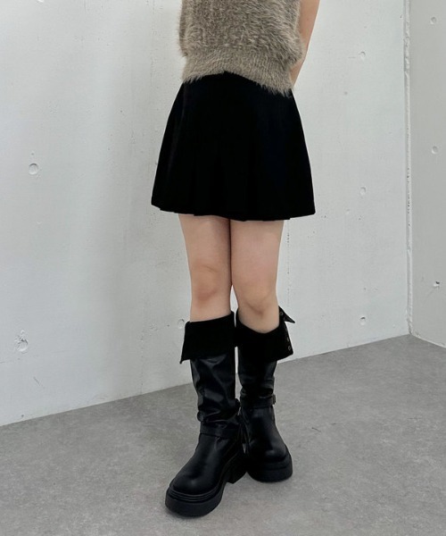 archives(アルシーヴ)の「サイドプリーツミニスカート(スカート・レディース・ブラック/グレー/ブラウン・MEDIUM)」の12枚目の写真