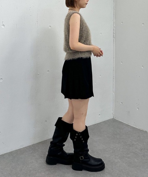 archives(アルシーヴ)の「サイドプリーツミニスカート(スカート・レディース・ブラック/グレー/ブラウン・MEDIUM)」の18枚目の写真