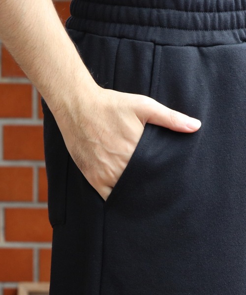 8(eight)(エイト)の「クロスプリントスウェットパンツ(スウェットパンツ・メンズ・ホワイト/ブラック/ブラック系その他・MEDIUM/LARGE)」の7枚目の写真