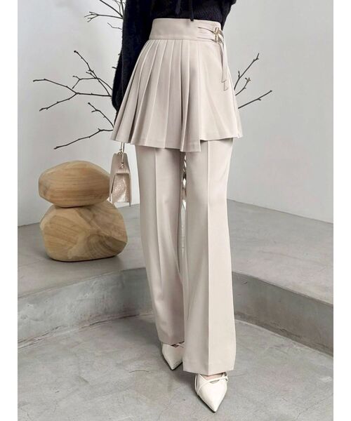 dazzlin（ダズリン）の「2WAYレイヤードスカートパンツ（その他パンツ・レディース・アイボリー/チャコールグレー・SMALL/MEDIUM）」の3枚目の写真