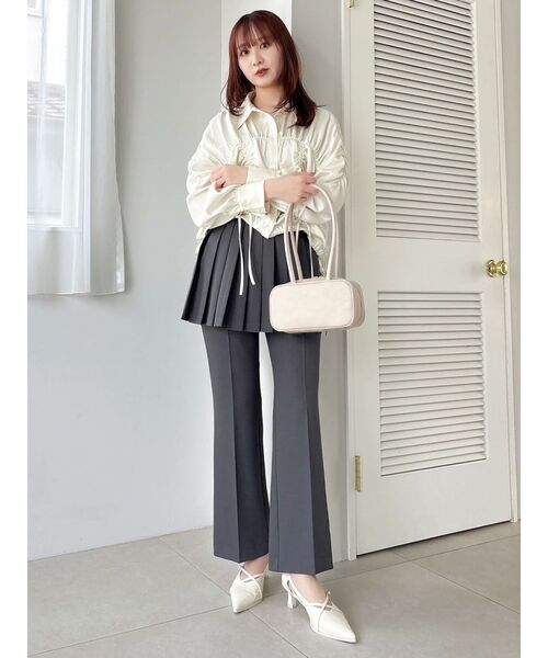 dazzlin（ダズリン）の「2WAYレイヤードスカートパンツ（その他パンツ・レディース・アイボリー/チャコールグレー・SMALL/MEDIUM）」の5枚目の写真