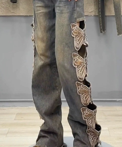 VIBGYOR(ヴィブジョー)の「【LAMPOON】バタフライデザインオーバーダイデニムパンツ(デニムパンツ・レディース・ブルー・SMALL/MEDIUM/LARGE)」の6枚目の写真