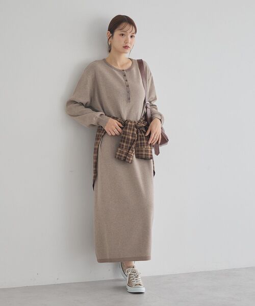 earth music&ecology(アースミュージックアンドエコロジー)の「SET2点チェック柄シャーリングビスチェ+シャツ(シャツ/ブラウス・レディース・ブラウン/ボルドー/ブラック・F)」の21枚目の写真