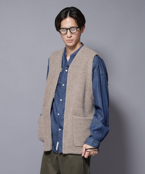 NANO universe（ナノユニバース）の「W/Acパイル オルタナティブベスト（ベスト・メンズ・チャコール/ベージュ・M/L）」の4枚目の写真