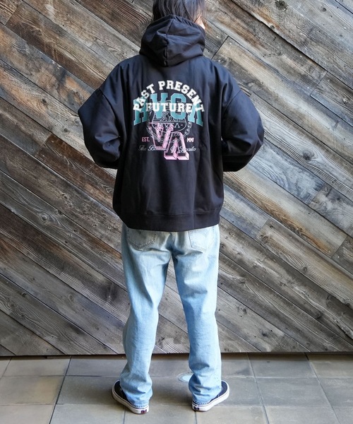 RVCA(ルーカ)の「RVCA メンズ WRWB TEST PRINT HD パーカー 【2025年秋冬モデル】/ルーカバックプリントプルオーバーパーカー(パーカー・メンズ・グレー系その他/グレー系その他2/ブラック・X-LARGE/LARGE/MEDIUM/SMALL)」の12枚目の写真