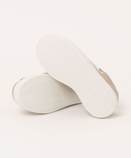 sanrio(サンリオ)の「【sanrio】サンリオ キャラクタープリント コートタイプスニーカー 1502(スニーカー・レディース・ピンク/ベージュ/グレー/ブラック・22.5cm/23.0cm/23.5cm/24.0cm/24.5cm)」の6枚目の写真