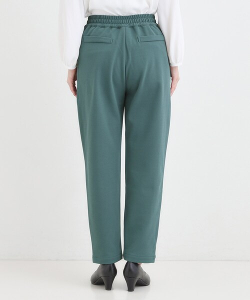 SHOO・LA・RUE(シューラルー)の「【S-LL/股上深め】裏起毛スマートイージーパンツ(その他パンツ・レディース・チャコールグレー/モスグリーン/グレー/レッド系1/ブラック・10/04/03/02/01)」の13枚目の写真