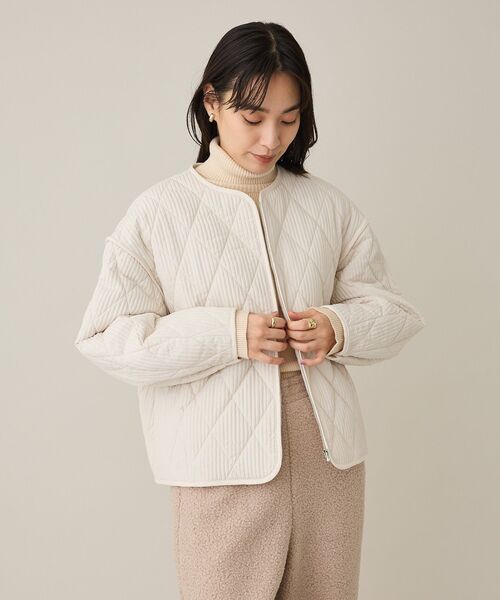 CRAFT STANDARD BOUTIQUE（クラフトスタンダードブティック）の「キルティングパイピングブルゾン◆（ミリタリージャケット・レディース・アイボリー/カーキ・FREE）」の13枚目の写真