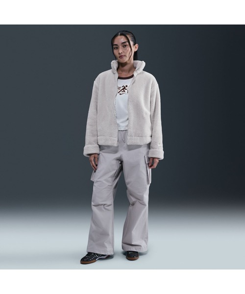 NIKE(ナイキ)の「ナイキ NIKE ナイキ NSW エッセンシャル SHERPA ジャケット(ブルゾン・レディース・ブラック/オフホワイト・S/M/L)」の5枚目の写真