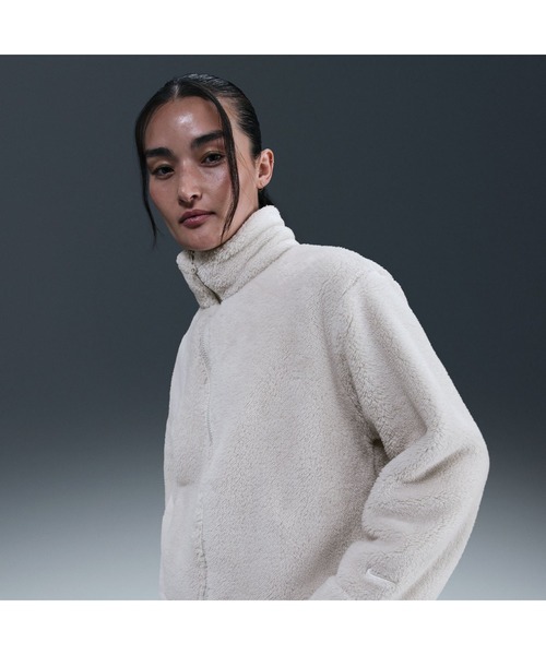 NIKE(ナイキ)の「ナイキ NIKE ナイキ NSW エッセンシャル SHERPA ジャケット(ブルゾン・レディース・ブラック/オフホワイト・S/M/L)」の7枚目の写真