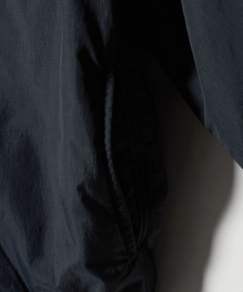 THE NORTH FACE(ザノースフェイス)の「<THE NORTH FACE>リバーシブル コージー ジャケット / キッズ 110cm-120cm(ブルゾン・キッズ・ブラック・120cm/110cm)」の6枚目の写真