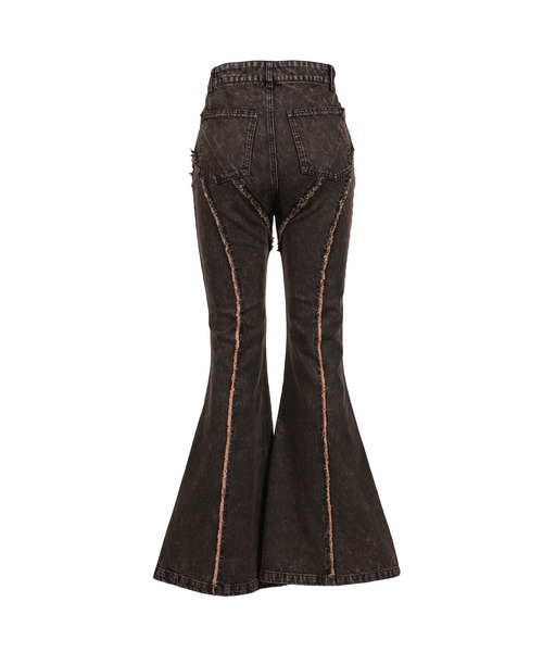 VIVAMUS（ヴィヴァムス）の「FLARE DENIM PANTS（デニムパンツ・レディース・ブラウン/ブラック・3/1）」の7枚目の写真
