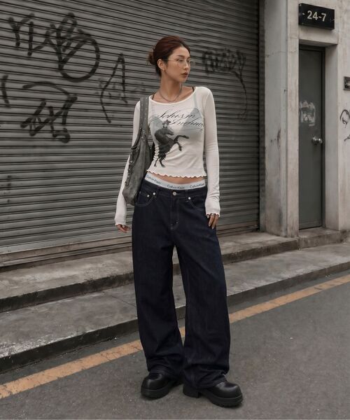 AGOD(エージーオーディー)の「イージーワイドデニムパンツ【生地】(デニムパンツ・レディース・その他・SMALL/LARGE/X-LARGE/X-SMALL/MEDIUM)」の4枚目の写真