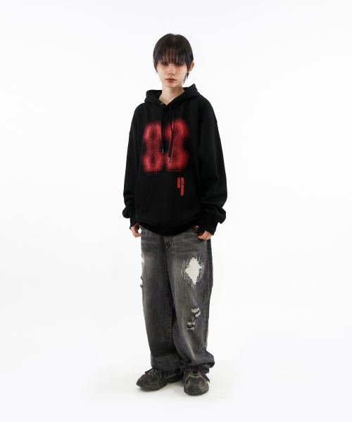 CRIGUN（クリガン）の「エフェクトグラフィックス フードパーカー ブラック（パーカー・レディース・ブラック・LARGE/X-LARGE/XX-LARGE/MEDIUM）」の2枚目の写真