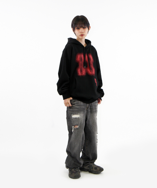CRIGUN（クリガン）の「エフェクトグラフィックス フードパーカー ブラック（パーカー・レディース・ブラック・LARGE/X-LARGE/XX-LARGE/MEDIUM）」の3枚目の写真