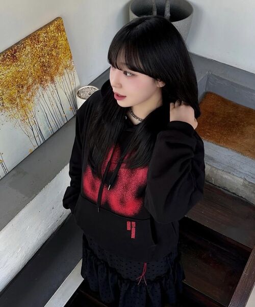CRIGUN（クリガン）の「エフェクトグラフィックス フードパーカー ブラック（パーカー・レディース・ブラック・LARGE/X-LARGE/XX-LARGE/MEDIUM）」の10枚目の写真