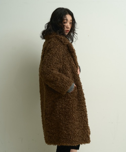 Lutim by u（ルチバイユー）の「Poodle boa overcoat / プードルボアオーバーコート（カバーオール・レディース・ナチュラル/ブラウン・FREE）」の5枚目の写真