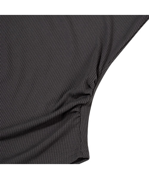 MOAA(モア)の「サイドシェアリングUネックショートスリーブ(チャコール)(Tシャツ/カットソー・レディース・その他・SMALL/MEDIUM)」の4枚目の写真