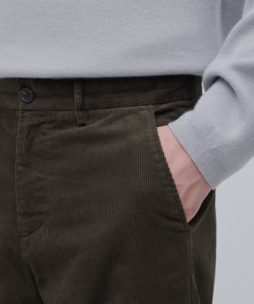 MUSINSA STANDARD（ムシンサスタンダード）の「レギュラーフィットコーデュロイパンツ【ダスティカーキ】（その他パンツ・メンズ・その他・38/36/34/32/30/31/33/26/27/28/29）」の5枚目の写真