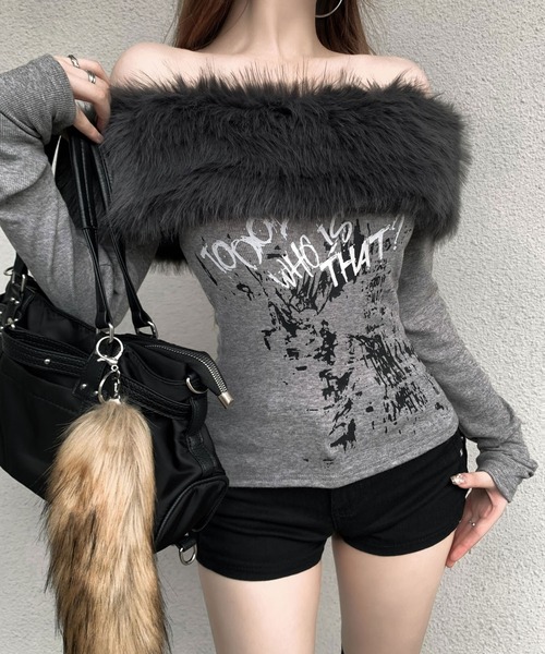 VEILA(ヴェイラ)の「フェイクファー×オフショルダートップス(Tシャツ/カットソー・レディース・グレー/ベージュ・フリー)」の21枚目の写真