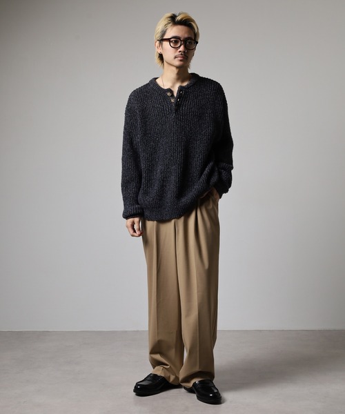 OMNES（オムネス）の「TRストレッチタックワイドパンツ（スラックス・メンズ・ベージュ/ピンクベージュ・L/M）」の13枚目の写真