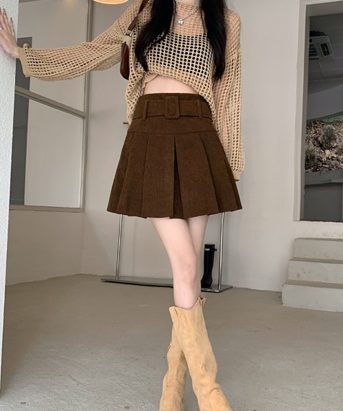 SallyLunn(サリーラン)の「ベルトマークコーデュロイミニスカート(スカート・レディース・ブラック/ブラウン/ベージュ・LARGE/MEDIUM)」の8枚目の写真