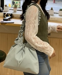 ♡Karat キャラット メタルビーズバック 巾着 ポーチ ゴールド系 ケース付 ♡Karat キャラット メタルビーズバック 巾着 ポーチ ゴールド系