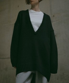 ETRE TOKYOプランジングオーバーサイズニットプルオーバー セール】プランジングオーバーサイズニットプルオーバー（ニット