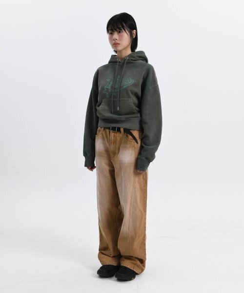 PHYSICAL DEPARTMENT（フィジカル デパートメント）の「[PHYPS&reg;&times;FRIZBEE]スプレースターテールクロップフードカーキ（パーカー・レディース・その他・FREE）」の6枚目の写真