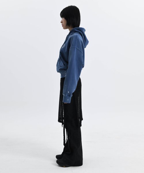 PHYSICAL DEPARTMENT（フィジカル デパートメント）の「[PHYPS&reg;&times;FRIZBEE]スプレースターテールクロップフードカーキ（パーカー・レディース・その他・FREE）」の21枚目の写真