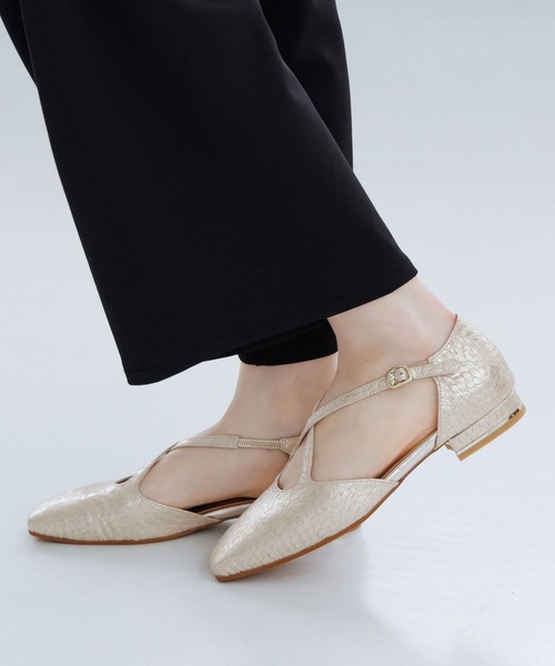 HIMIKO（ヒミコ）の「【HIMIKO】クロスベルトセパレートパンプス/661503（パンプス・レディース・ゴールド/ブラック/アイボリー・24.5cm/24.0cm/23.5cm/23.0cm/22.5cm/25.0cm/22.0cm/26.0cm/25.5cm）」の3枚目の写真