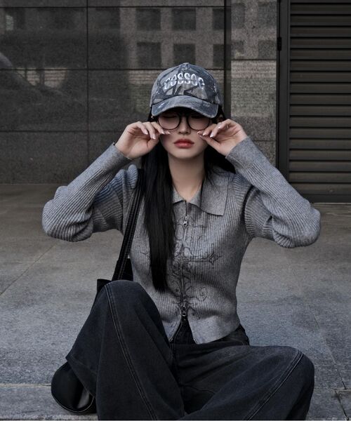 DAMISH(ダミシュ)の「クロスプリントカーブバルーンデニム_ブラック(デニムパンツ・レディース・ブラック・SMALL/MEDIUM/LARGE)」の6枚目の写真