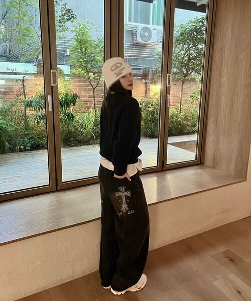 DAMISH(ダミシュ)の「クロスプリントカーブバルーンデニム_ブラック(デニムパンツ・レディース・ブラック・SMALL/MEDIUM/LARGE)」の9枚目の写真