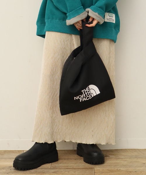 THE NORTH FACE(ザノースフェイス)の「【THE NORTH FACE/ザノースフェイス】 LINDO SHOPPER BAG MINI / リンド ショッパー バッグ ミニ(エコバッグ/サブバッグ・レディース・チャコールグレー/ブラック/クリーム・FREE)」の4枚目の写真