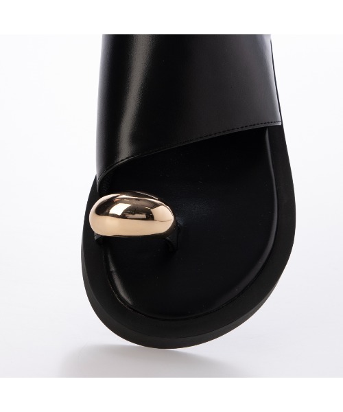 EVOL（イーボル）の「【軽量・クッション入り】メタルリングフラットトングサンダル JA5964（サンダル・レディース・ブラック/アイボリー/ブラウン/キャメル・S/M/L/LL）」の22枚目の写真