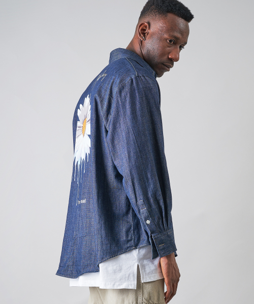 BEOM(ボム)の「メルティングデイジー デニムオーバーサイズシャツ (ブルー)(シャツ/ブラウス・メンズ・その他・MEDIUM/LARGE)」の22枚目の写真