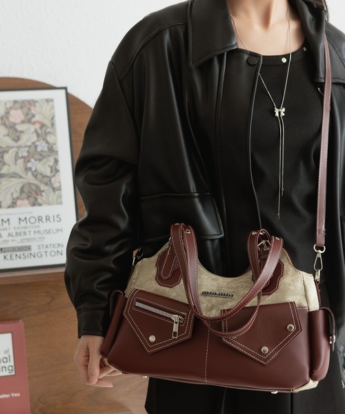LA VORAGINE（ラ ヴォラジネ）の「アウトポケット配色バイカラー　2wayショルダーバッグ（ショルダーバッグ・レディース・ブラック/ワイン・FREE）」の3枚目の写真