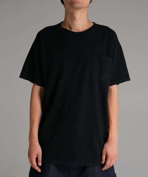 DELUXE(デラックス)の「CAVE(Tシャツ/カットソー・メンズ・ベージュ/グレー/ブラック・LARGE/MEDIUM/X-LARGE)」の2枚目の写真