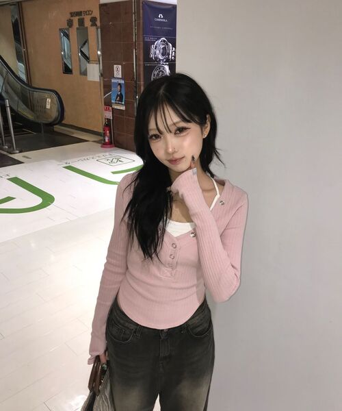 PLEASENOFOLLOW(プリーズノーフォロー)の「Bunny Snap Button Top ( Ver.1 ) (Pink)(Tシャツ/カットソー・レディース・その他・FREE)」の10枚目の写真