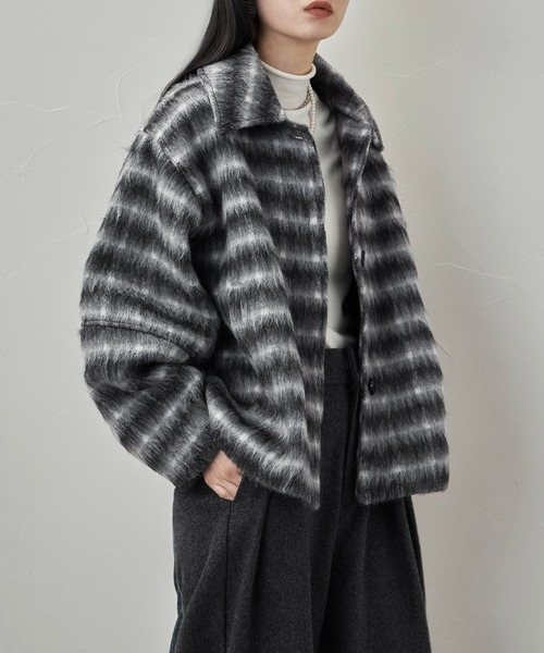 etoll.(エトル)の「チェックシャギーコクーンスリーブジャケット(ブルゾン・レディース・ブラック/カーキ・FREE)」の2枚目の写真