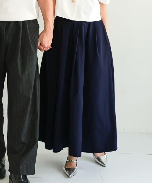 DONOBAN（ドノバン）の「【FU-FU de ODEKAKE /rina×Donobanコラボ】撥水タックフレアスカート（スカート・レディース・ネイビー/ベージュ・M/S）」の5枚目の写真