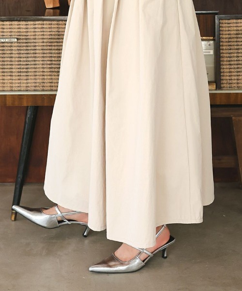 DONOBAN（ドノバン）の「【FU-FU de ODEKAKE /rina×Donobanコラボ】撥水タックフレアスカート（スカート・レディース・ネイビー/ベージュ・M/S）」の13枚目の写真