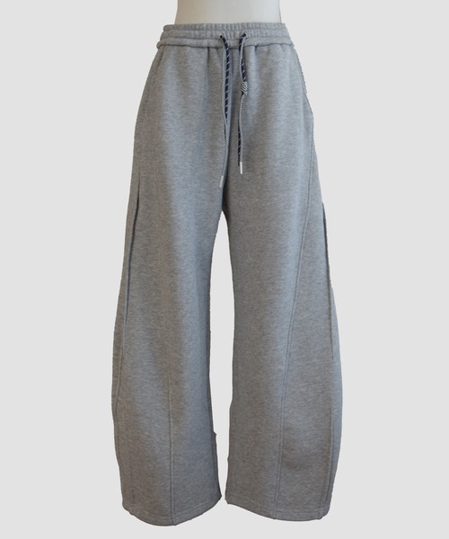 Marient（マリエント）の「ダブルコード裏起毛カーブスウェットPT（スウェットパンツ・レディース・グレー/ブラック・FREE）」の13枚目の写真