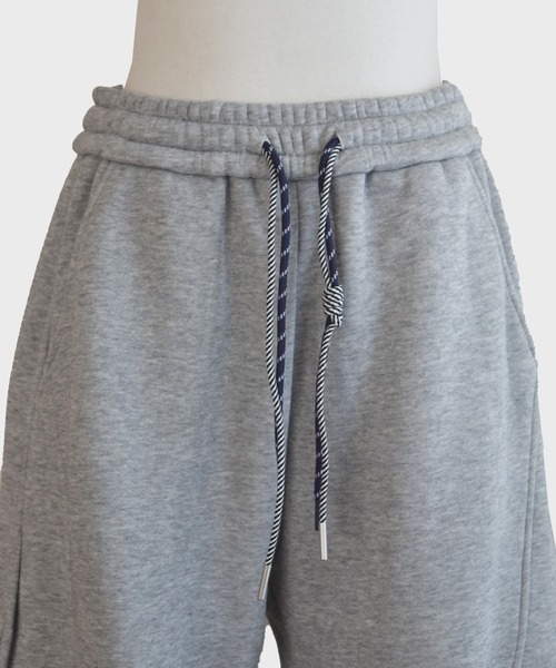 Marient（マリエント）の「ダブルコード裏起毛カーブスウェットPT（スウェットパンツ・レディース・グレー/ブラック・FREE）」の17枚目の写真