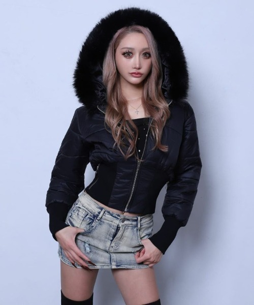 BLACKQUEEN(ブラッククイーン)の「【BLACKQUEEN】くびれショートダウン(ダウンジャケット/コート・レディース・ブラック/ベージュ/ホワイト・M)」の3枚目の写真